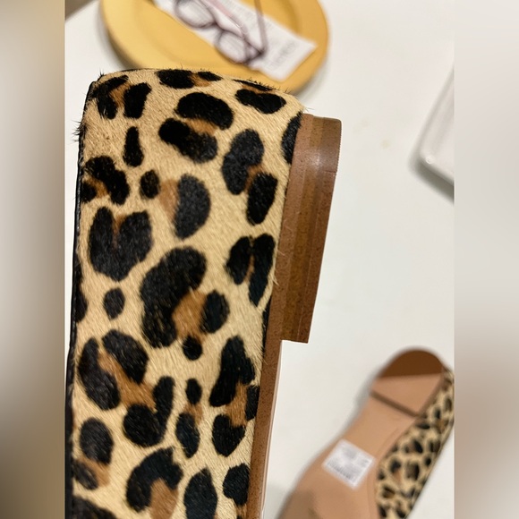 Clarks Grace Piper Cow Hair Leopard Print Flats NWT Size 7 - Picture 6 of 7